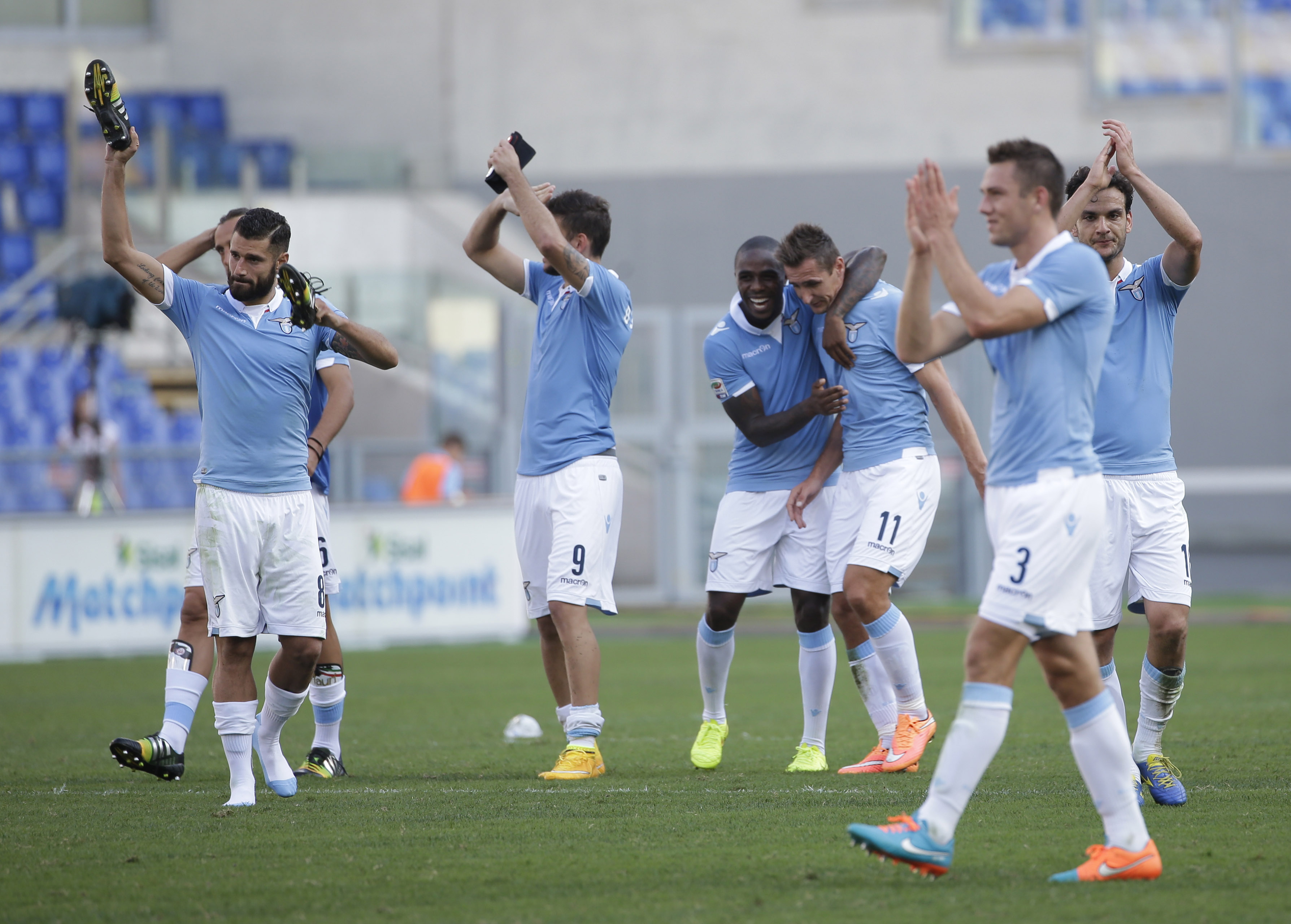 Лацио - Сасуоло 3:2 