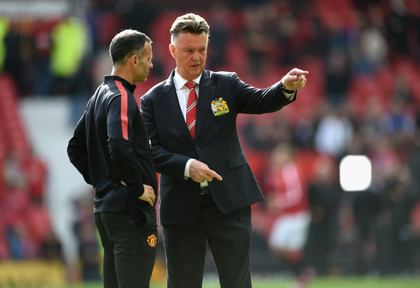 Ван Гаал ще има неограничен бюджет за нови футболисти