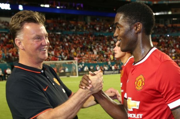 Юнайтед предлага нов договор на Блекет