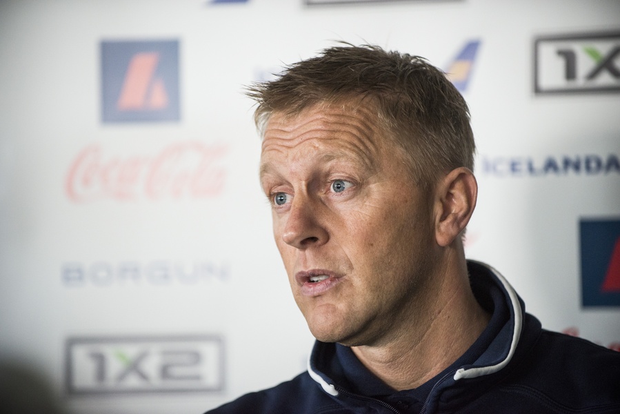 Треньорът на Исландия: Ще се постараем да победим и Чехия