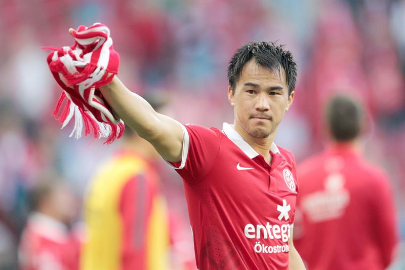 Майнц 05 - Аугсбург 2:1 