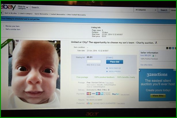 Баща направи търг за избор на отбор на новородения си син. Юнайтед или Сити?