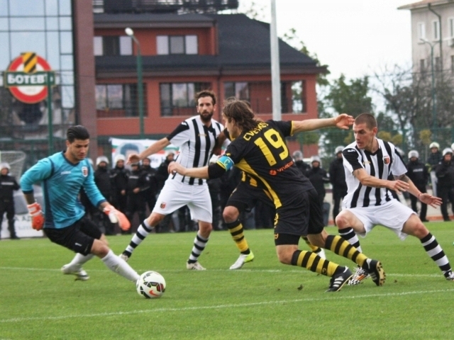 Локомотив Пловдив - Ботев Пловдив 1:1 