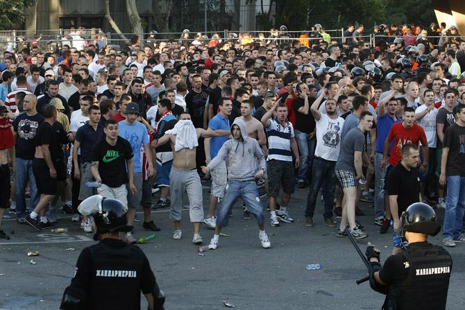 Хулигани се биха в Белград