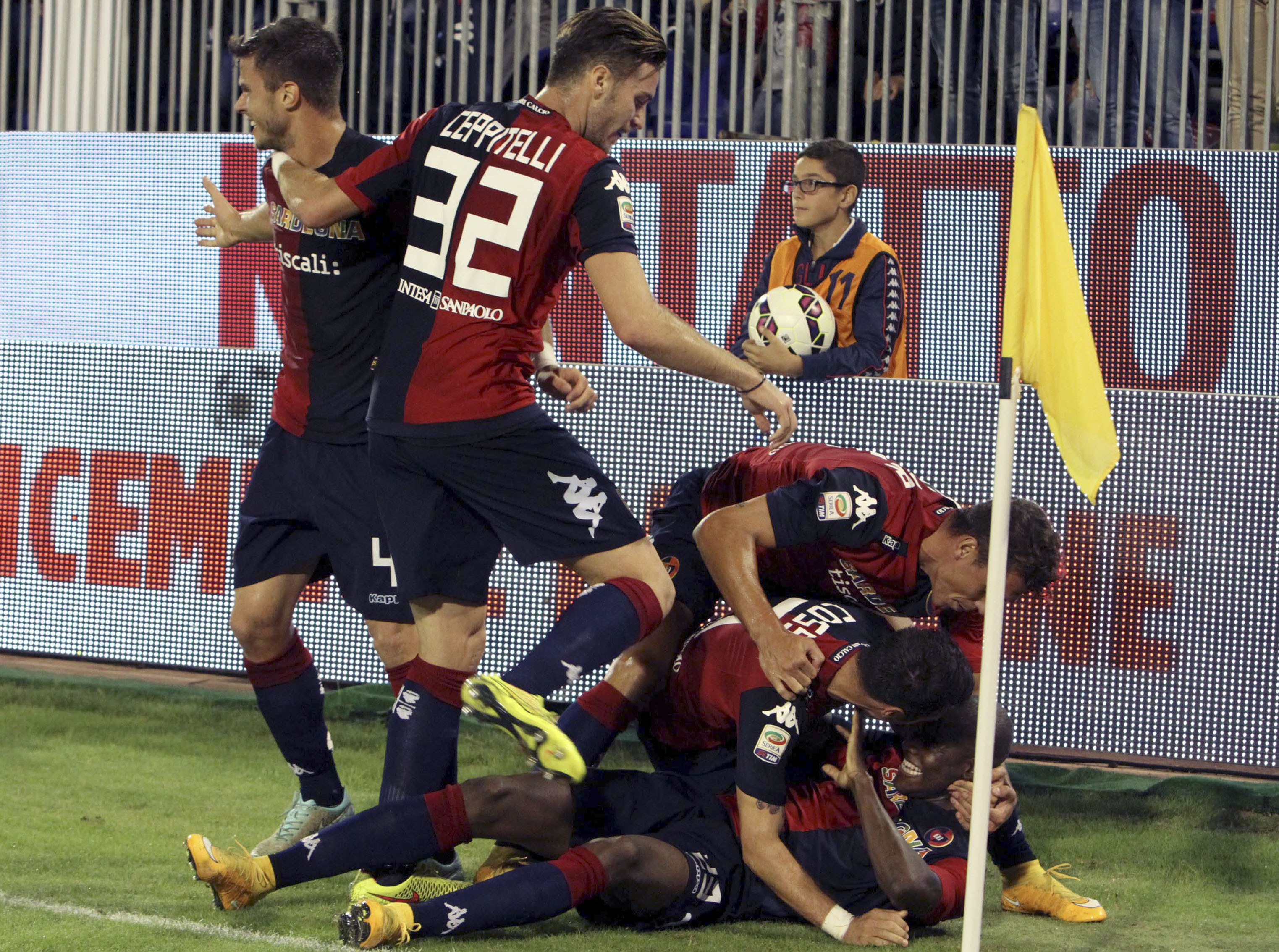 Каляри - Милан 1:1 