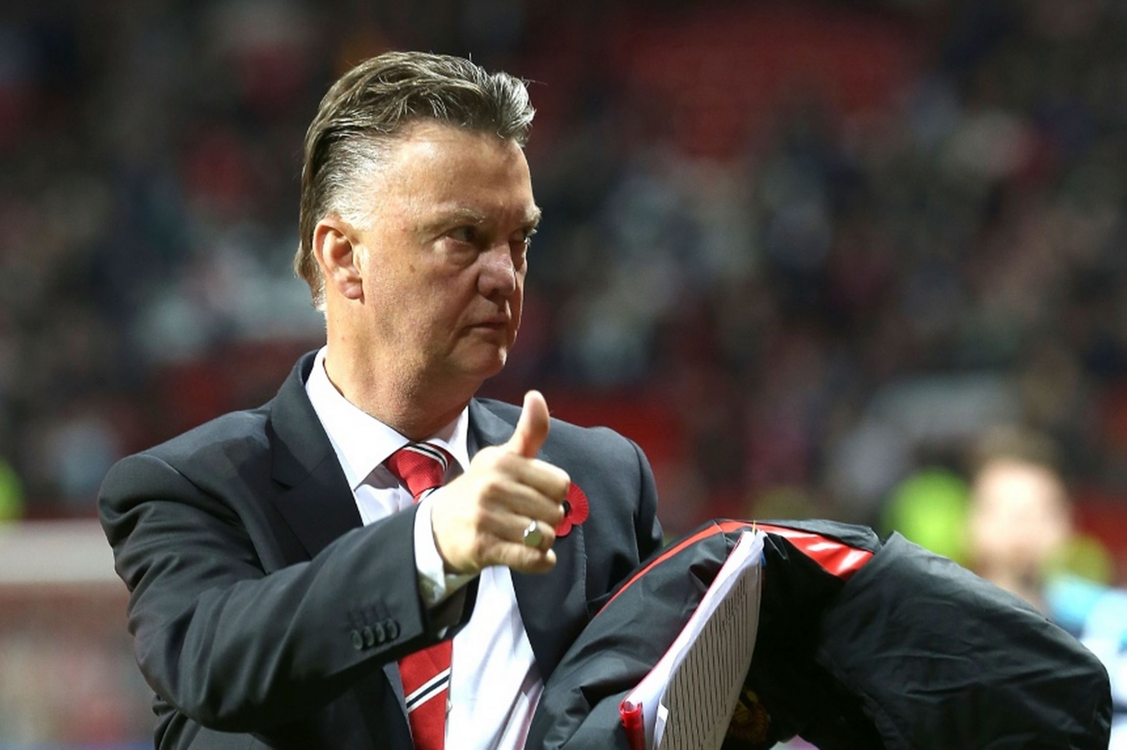 Ван Гаал: Показахме невероятна сила на духа 