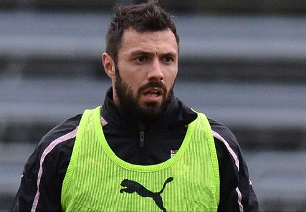 Бивш италиански национал подписа с Лейтън Ориент