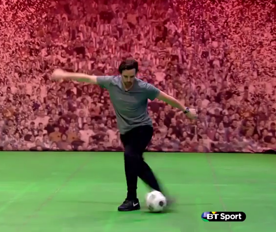 Невероятно изпълнение на Оуен Харгрийвс 