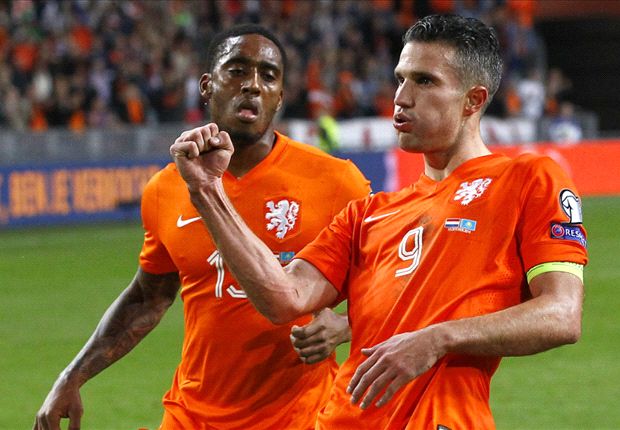 Ван Перси игнорира призивите на холандските фенове