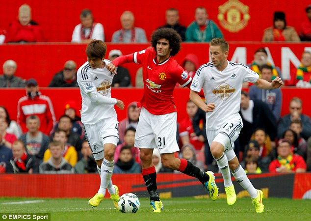 Бобан: Фелайни не може да играе футбол