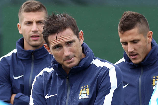 Пред Сити се появи допълнителен стимул за продължаване наема на Лампард