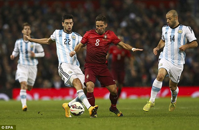 Арсенал поглежда към играч на Монако