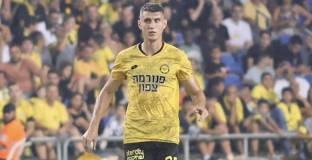 Бивш играч на ЦСКА също се измъкна от Израел, отправи критика към родните власти