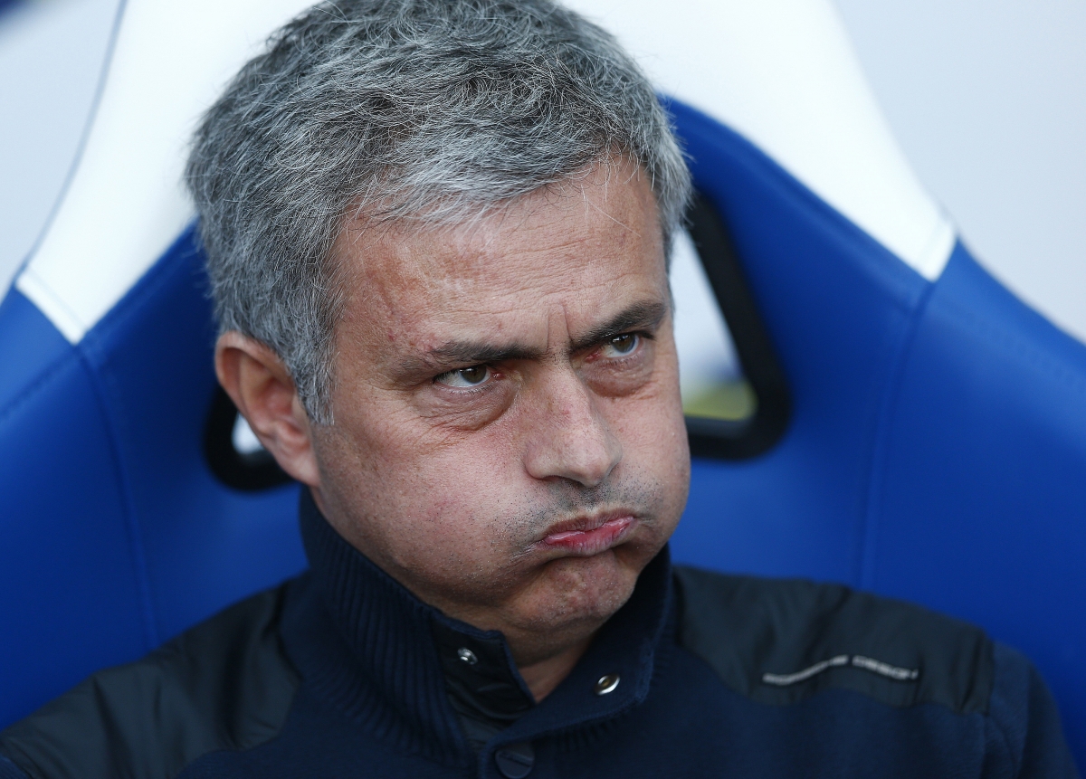 Моуриньо: Няма да критикувам отбранителния футбол на Нюкасъл