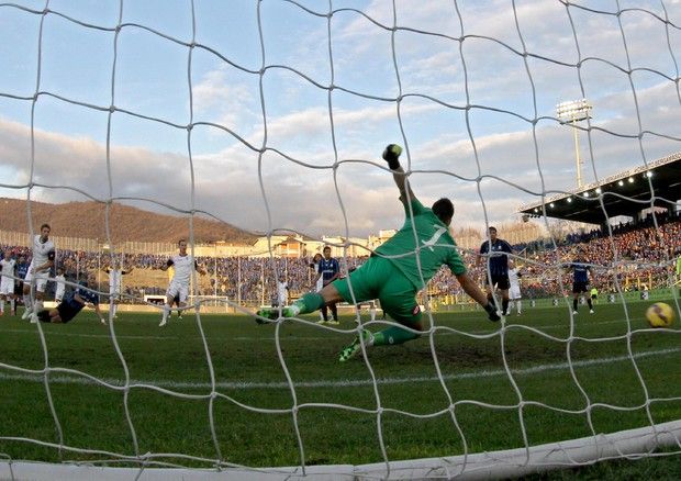 Аталанта - Чезена 3:2 