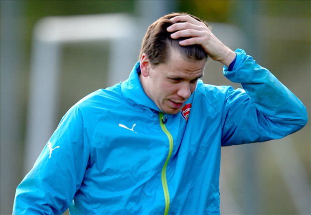 Венгер: Шчесни бе резерва не заради дисциплината 