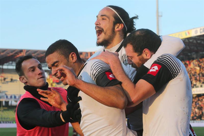 Чезена - Лацио 2:1 