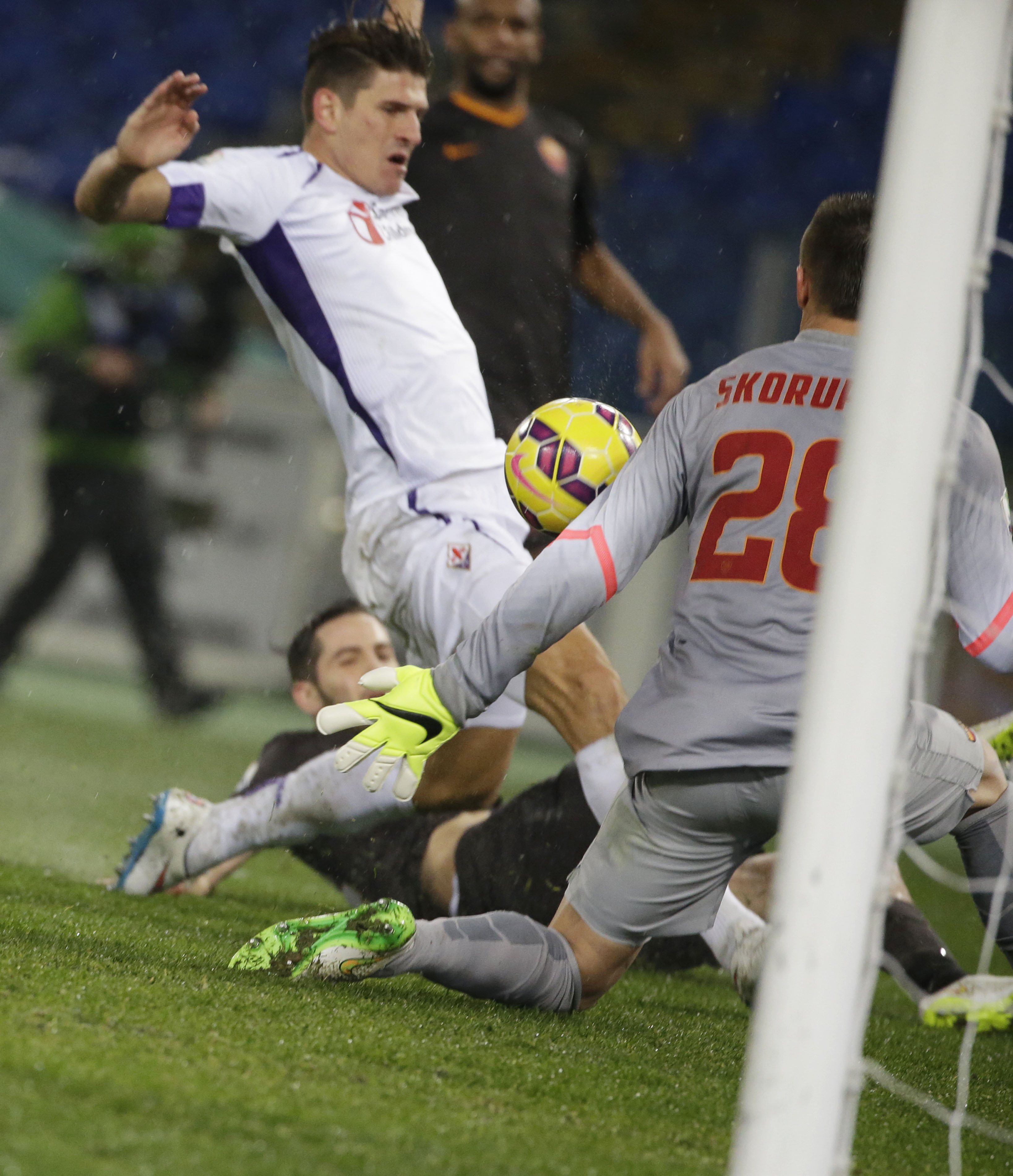 Рома - Фиорентина 0:2 