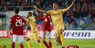 Уве Рьослер: Пълен скандал, съдията отмени редовен гол