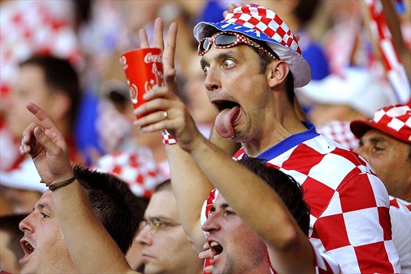 Хърватия ще обжалва наказанието на УЕФА