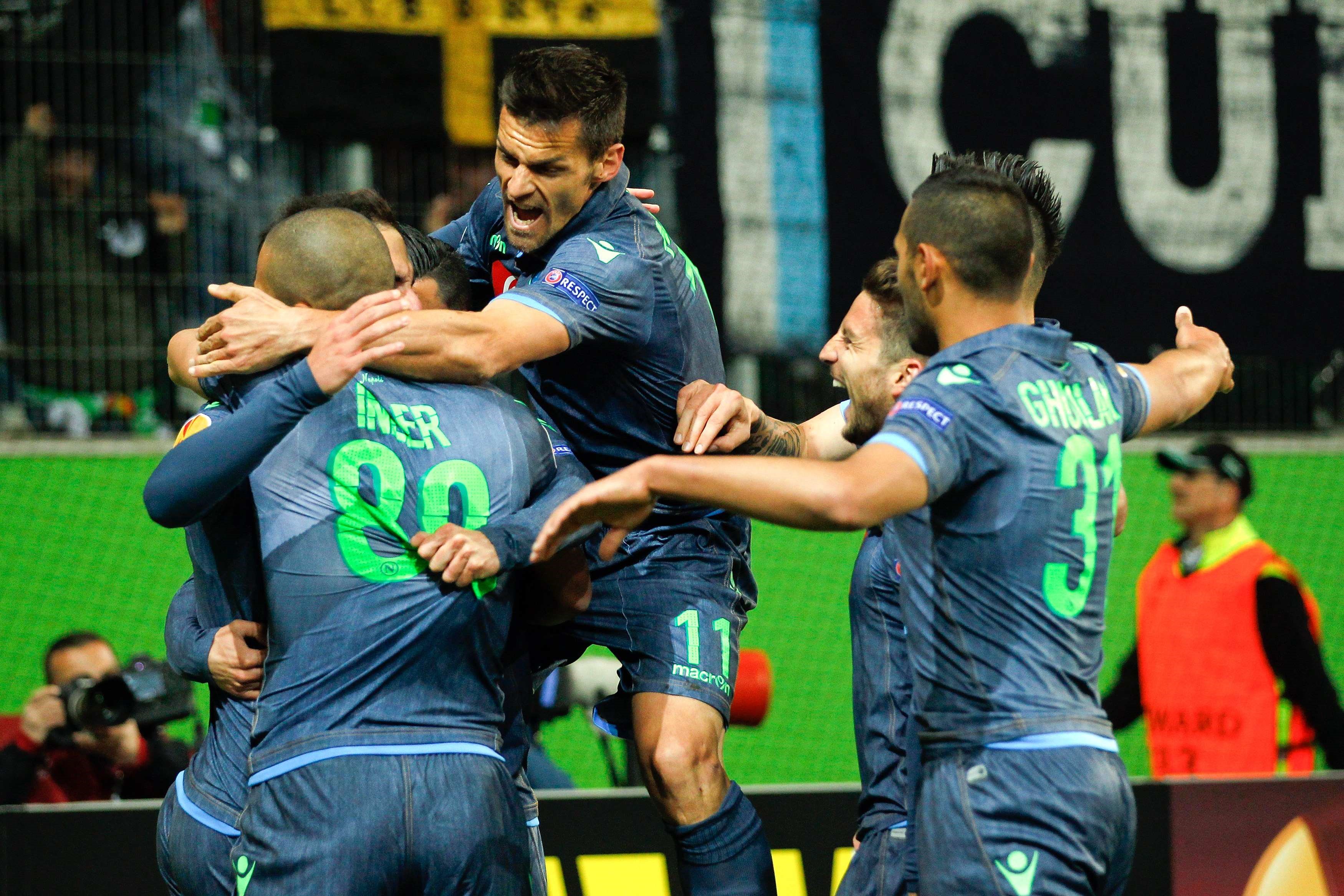 Наполи - Волфсбург 2:2 