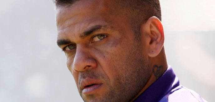 Дани Алвеш се разбра с Барселона за новия договор