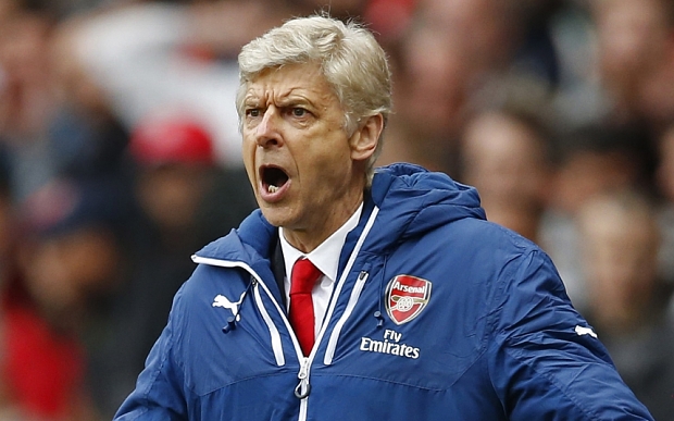 Венгер иска второто място