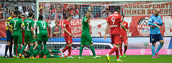 Байерн Мюнхен - Аугсбург 0:1 