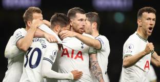 Тотнъм надви Евертън (видео)