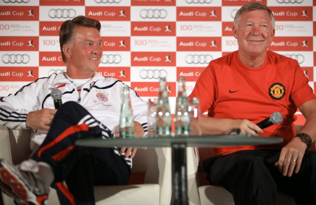 Сър Алекс реши отново да помага на Юнайтед