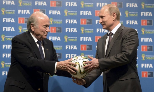 Банка започна разследване на сметки на членове на изпълкома на ФИФА
