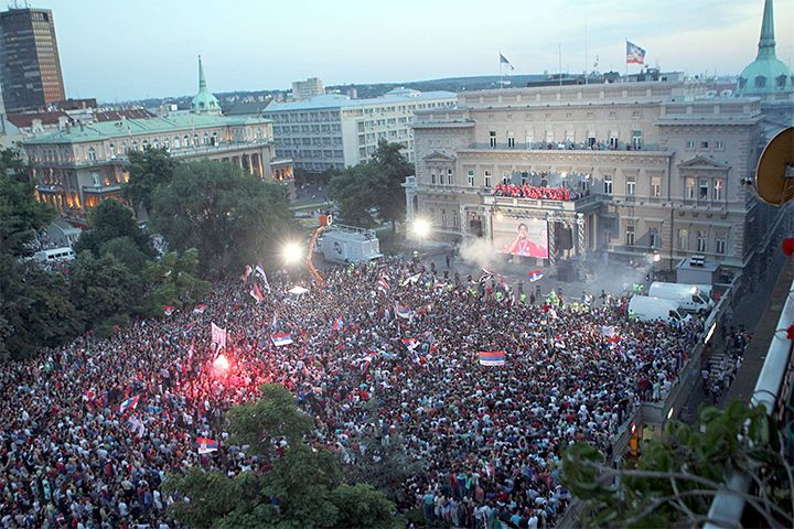 80 000 празнуваха световната титла на младежкия национален отбор на Сърбия. 