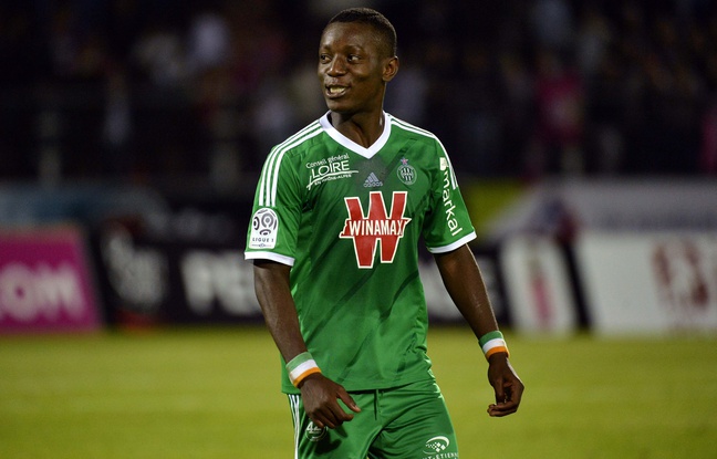 Голмайсторът на Сент Етиен плаши с напускане 