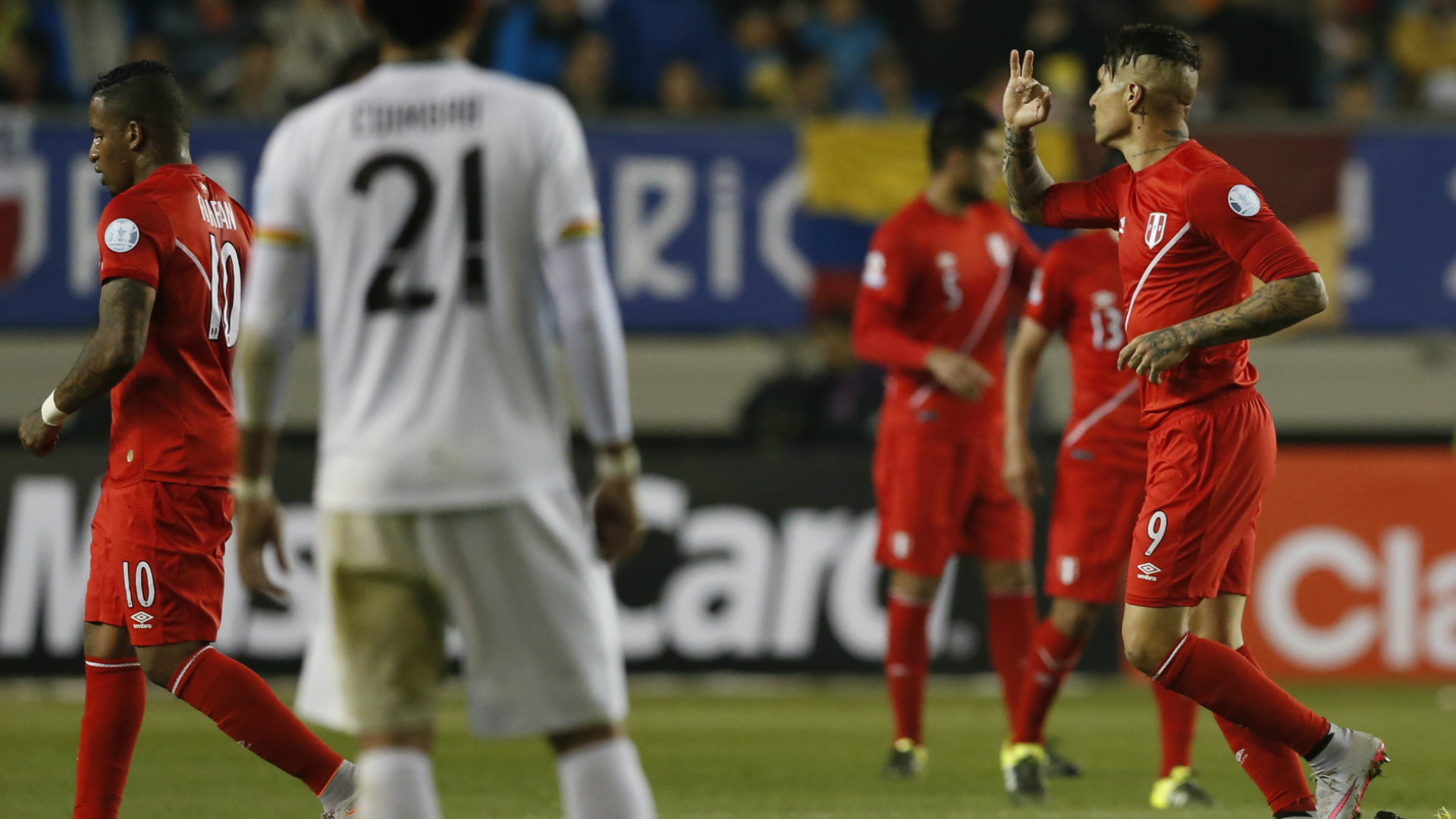 Боливия - Перу 1:3 