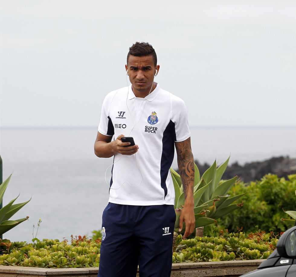 Перес се изплаши, представят Данило при закрити врати?