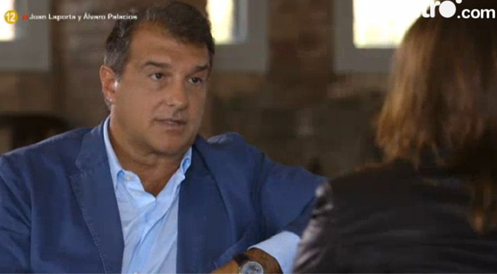 Лапорта: Меси никога няма да иска главата на треньора на Барса