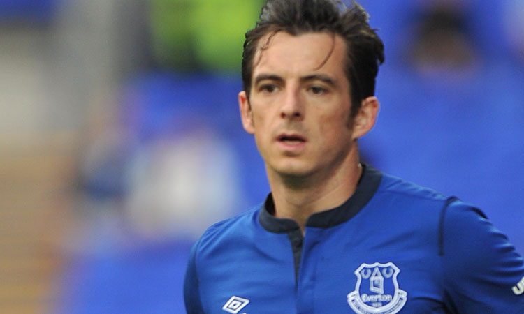 Бейнс аут от азиатското турне на Евертън 