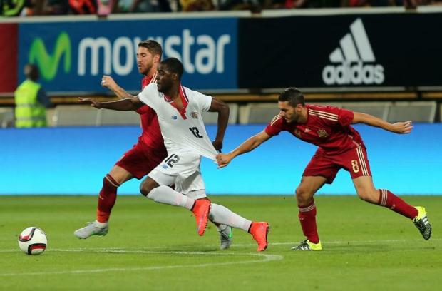 Арсенал и Бешикташ се разбраха за Кембъл