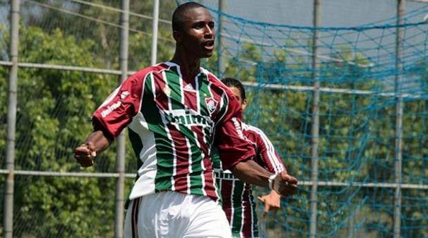 Бащата на бразилец потвърди за сделката с Барса