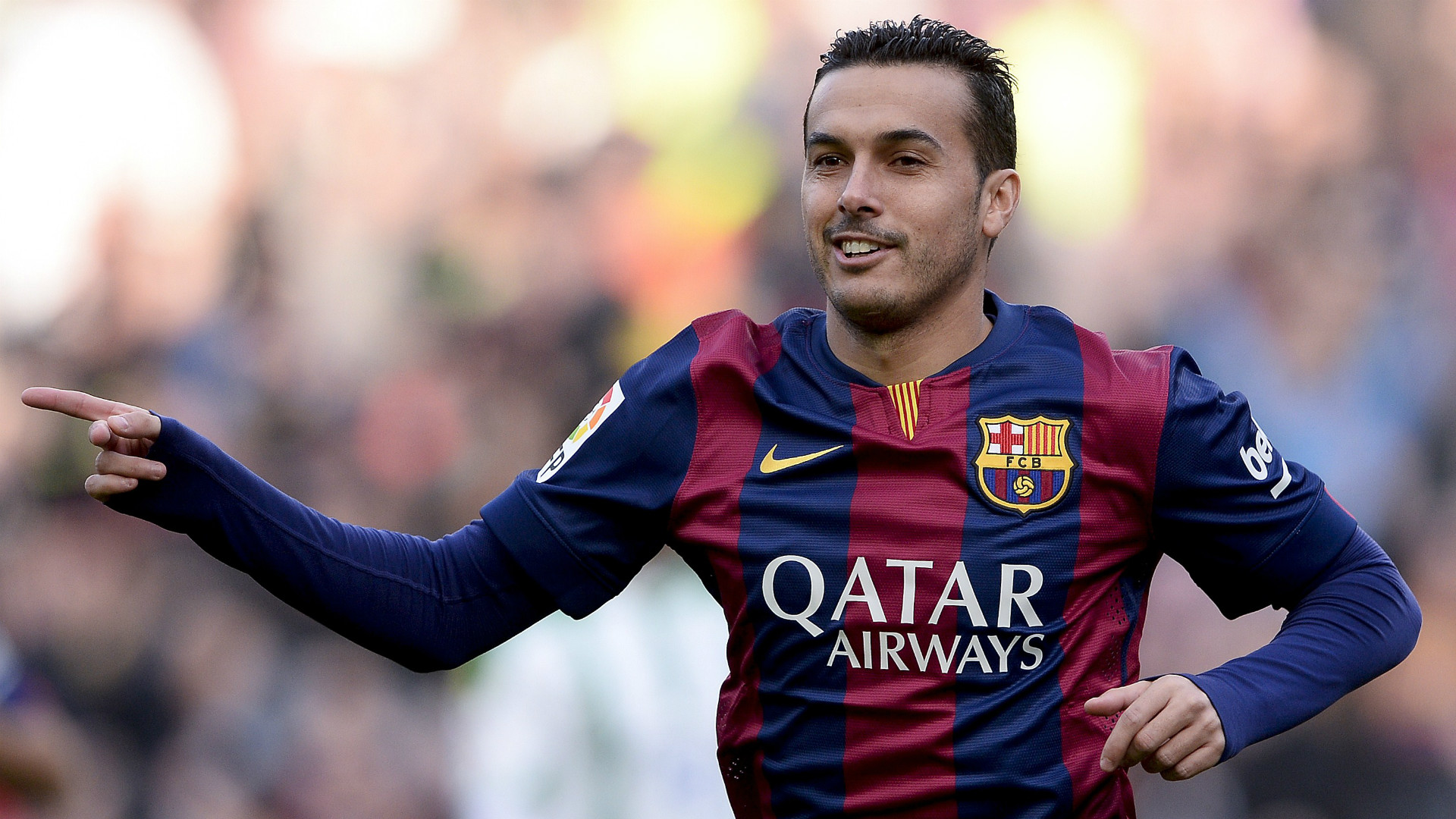 Абидал: Педро не бива да напуска Барселона 