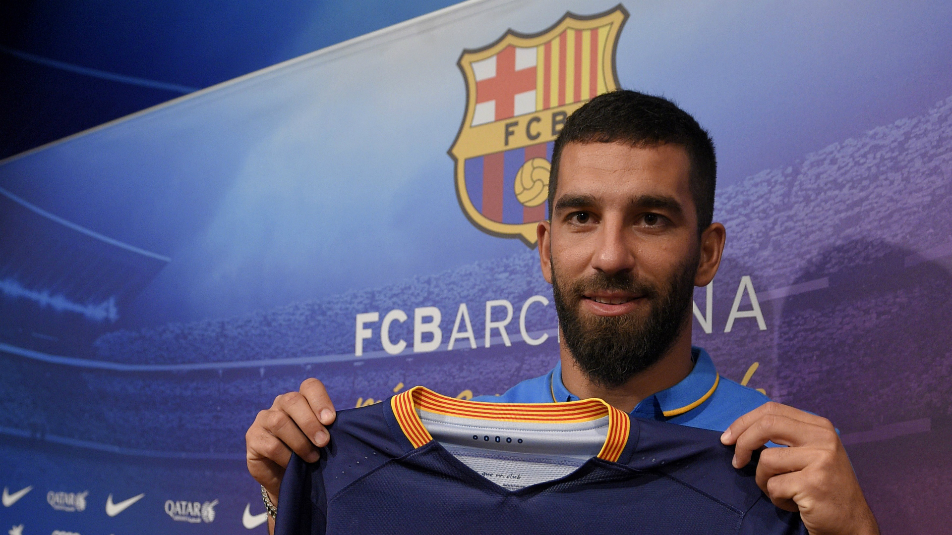 Кандидат-президентите на Барса се разбраха да не връщат Туран