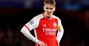 Форест и Арсенал без голове в Нотингам