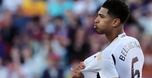 Реал удари Барса с късен гол пред погледа на Мик Джагър (видео)