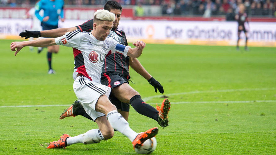 Айнтрахт - Байер Леверкузен 1:3 