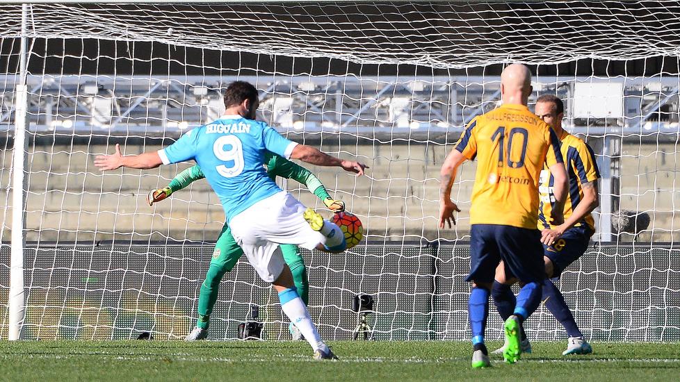 Верона - Наполи 0:2 