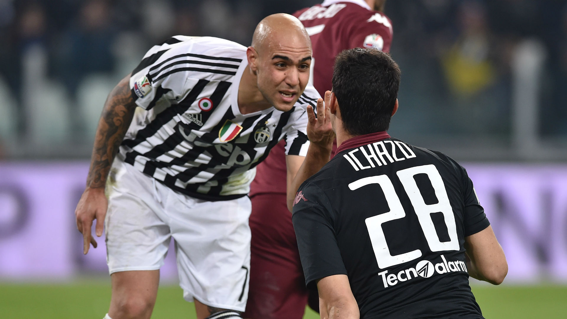 Агентът на Дзадза отново заплаши с напускане 