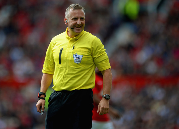 Феновете на Арсенал подадоха петицията срещу Джонатан Мос 