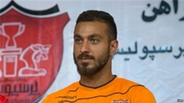 Арестуваха вратаря на националния отбор на Иран 