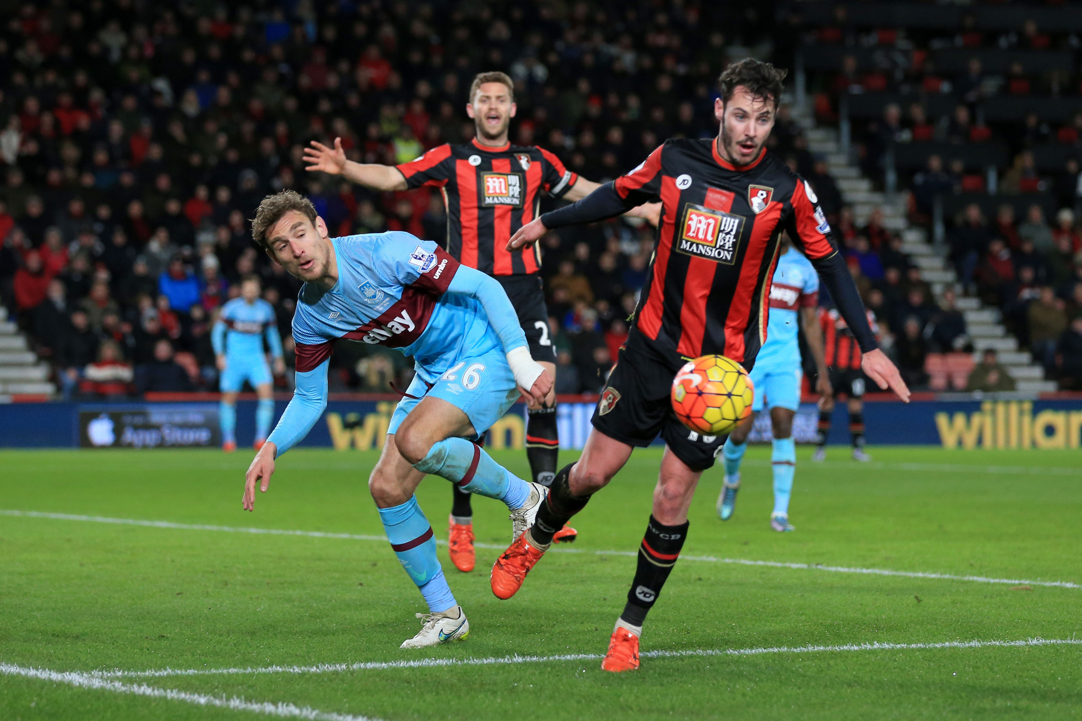 Борнемут - Уест Хем 1:3 