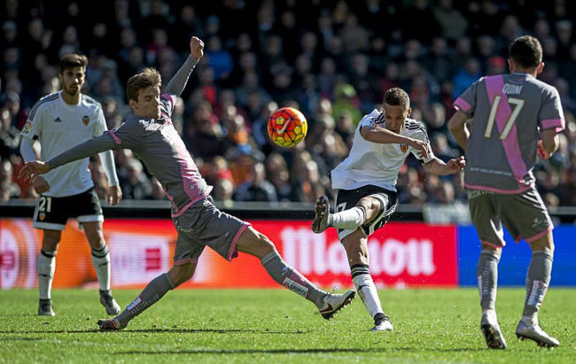 Валенсия - Райо Валекано 2:2 